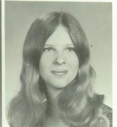 Linda Laws' Classmates profile album