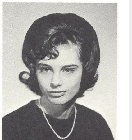 Mary Lee Holmes Todisco's Classmates profile album
