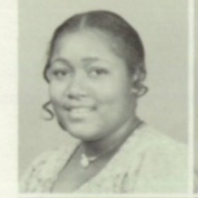 Semona Holmes' Classmates profile album