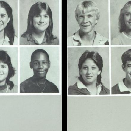 April Lipscomb's Classmates profile album