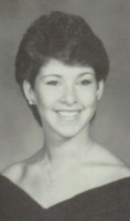 Lisa Yost's Classmates profile album