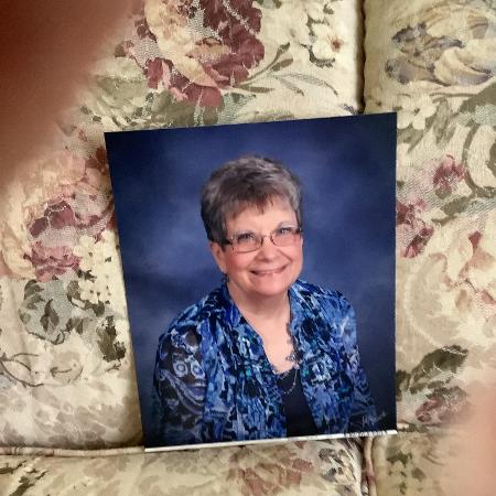 Karen Wallace's Classmates® Profile Photo