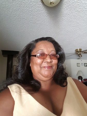 Cynthia Harris's Classmates® Profile Photo