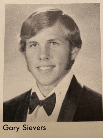 Gary Sievers' Classmates profile album