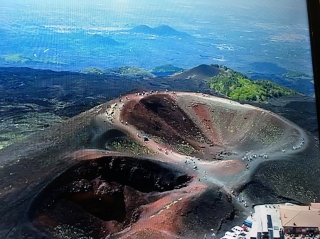 MT. EDNA’S CRATERS IN MESSINA, ITALY