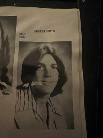 Robert Smith's Classmates profile album