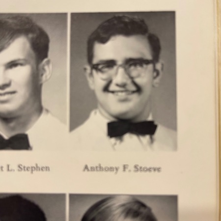 Tony Stoeve's Classmates profile album