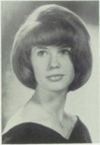 Suzanne Roberts' Classmates profile album