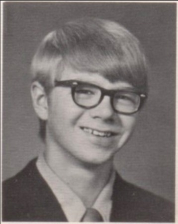 Milton Reynolds' Classmates profile album