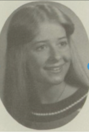 Peggy Jacobs' Classmates profile album