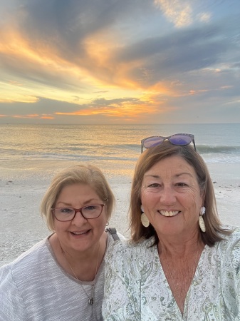 Linda Cantore's Classmates profile album