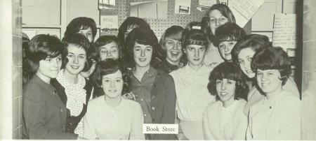 Ginny Larson's Classmates profile album