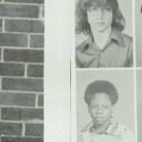 Linda Isailovich's Classmates profile album