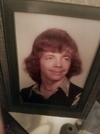 Robert Hess' Classmates profile album