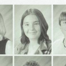 Amanda Oswalt's Classmates profile album