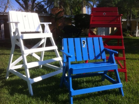 Lifeguard chairs come in all sizes.