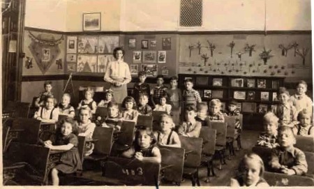 Essex Public School  1952/53 Mrs. E. Taylor