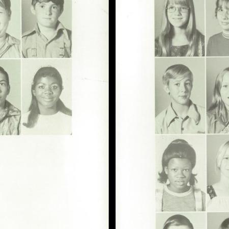 Bobbie Neal's Classmates profile album