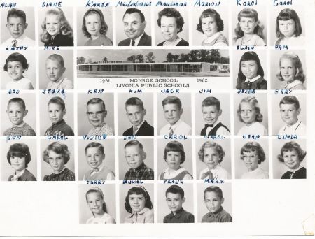 Francis Higgins' album, Mrs. Loar class '61-'62 3rd grade