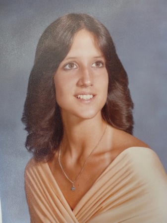 Cindy Robinson (Connell)'s Classmates profile album