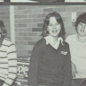 Lynda Bernstein's Classmates profile album