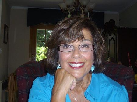 Linda Roberti's Classmates® Profile Photo