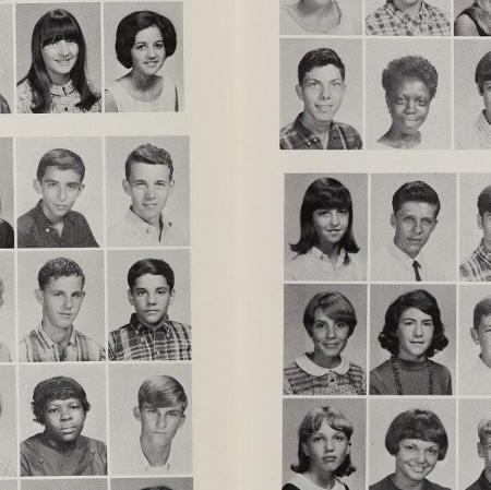 Linda Wendel's Classmates profile album