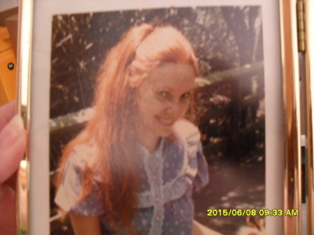 Linda Hughes' Classmates profile album