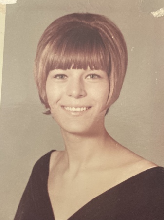 Bea Abbott's Classmates profile album