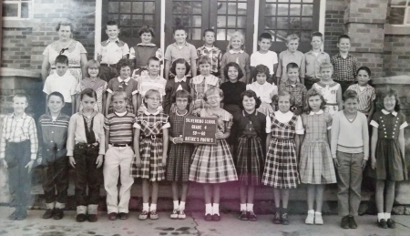 Kathy Douglas Apthorp's Classmates profile album