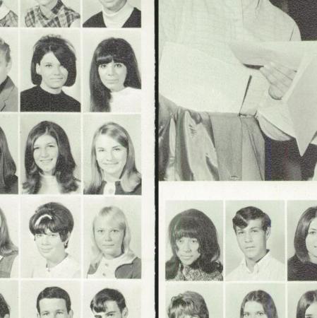 Ellen Walker's Classmates profile album