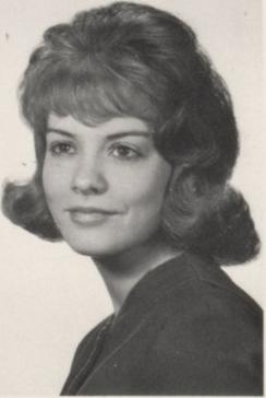 Suzanne Schultz's Classmates profile album