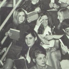 Virginia Casal's Classmates profile album