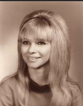 Diana Uhlich's Classmates® Profile Photo