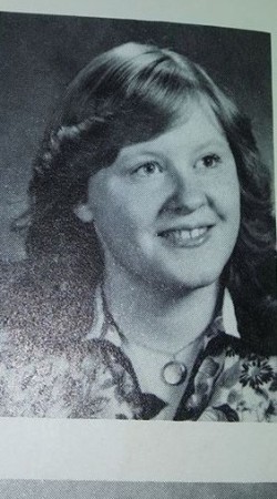 Linda Hines' Classmates profile album