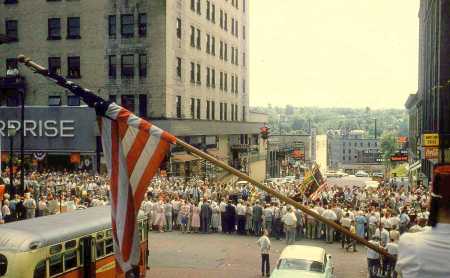 SHRINERS PARADE   FROM HOTEL JSTN. 