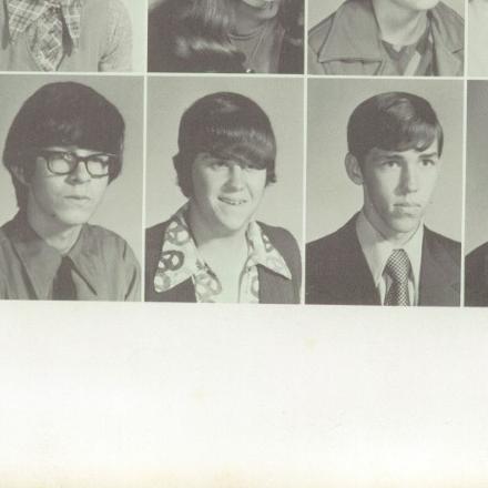 Lee Barnes' Classmates profile album