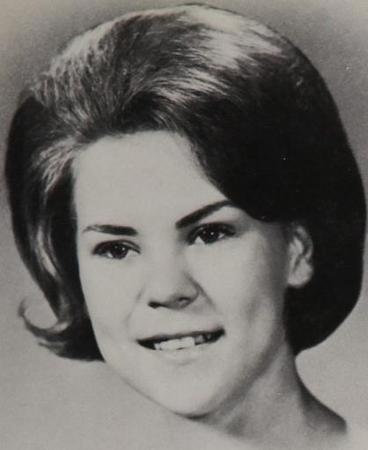 Donna Shoemake's Classmates profile album