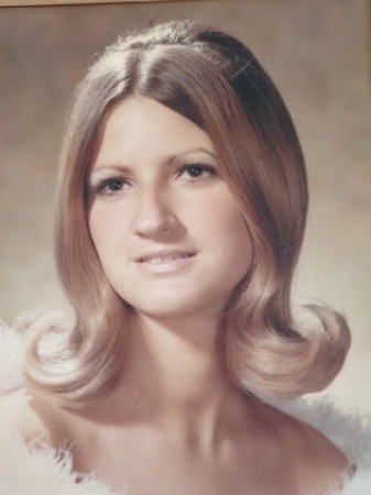 LuAnn Flowers' Classmates profile album