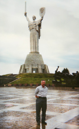 Ukrainian Motherland statue