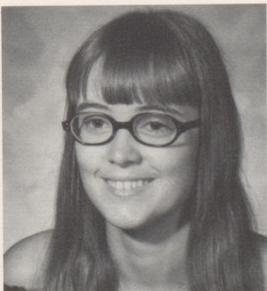 Sharon Szakacs' Classmates profile album