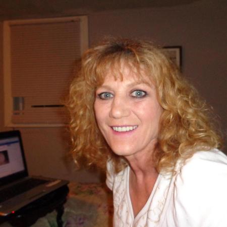 Brenda Davis's Classmates® Profile Photo