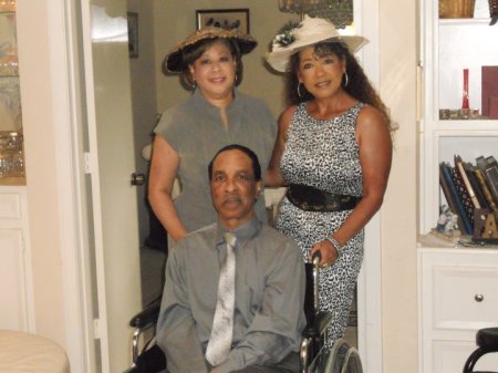 Jeanette, Jo Ann & Kenneth Sr Easter 2011