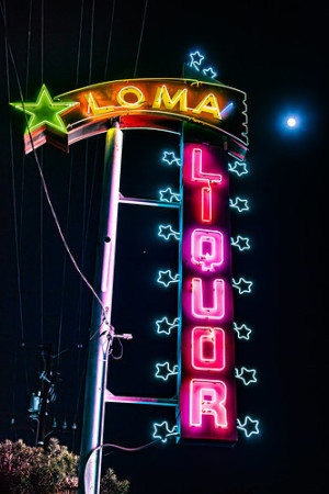 Loma Liquor sign still stands