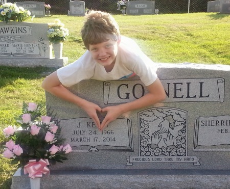 Sean at Ketih's grave.