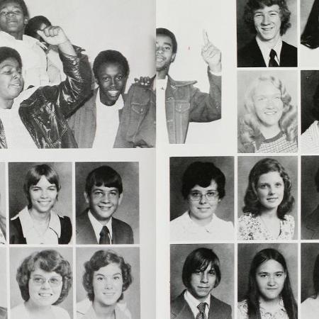 Donna McCowan's Classmates profile album