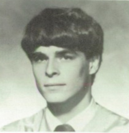 Richard Gross' Classmates profile album