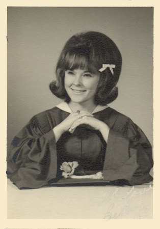 Bettye Looney-Stewart's Classmates profile album
