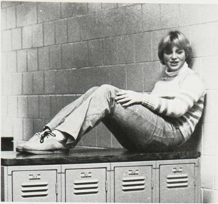 Lynn Anderson's Classmates profile album