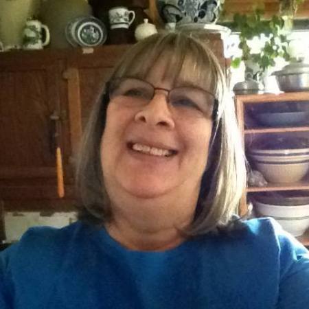 Karen Gilbert's Classmates® Profile Photo